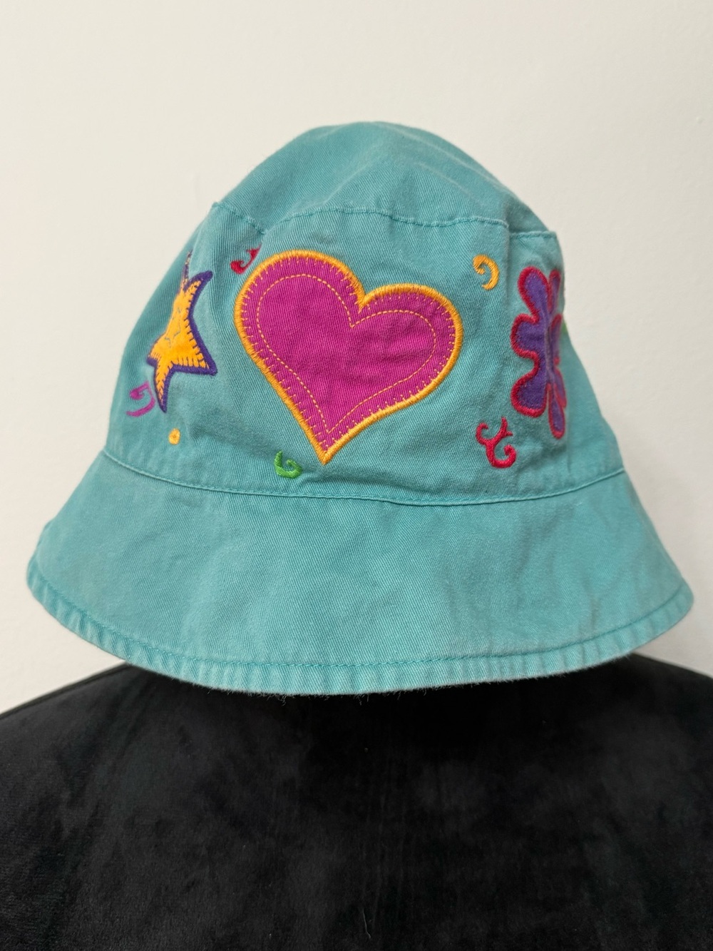 GAP Aqua Bucket Hat Embroidered Heart Flower Star Y2K Cottagecore Cotton
